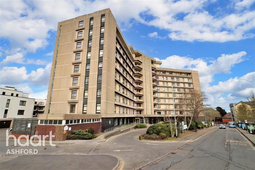 The Panorama, TN24... 1 bed flat to rent - £1,000 pcm (£231 pw)
