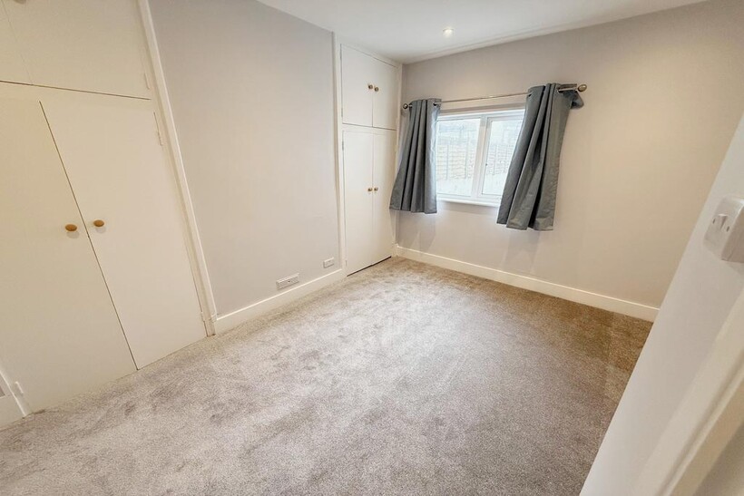 Montgomery Street, Hove BN3 1 bed flat to rent - £1,150 pcm (£265 pw)