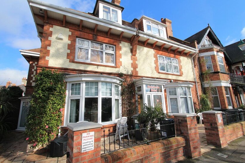 Churchill Road, Bournemouth, 1 bed in a house share to rent - £575 pcm (£133 pw)