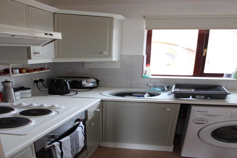 Cadewell Lane, Torquay TQ2 1 bed flat to rent - £675 pcm (£156 pw)