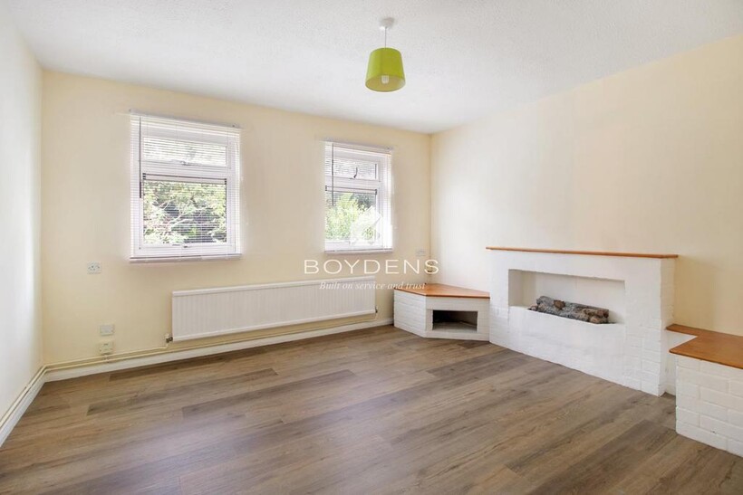 Artillery Street, Colchester CO1 1 bed flat to rent - £800 pcm (£185 pw)