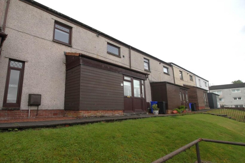 Mallaig Road, Port Glasgow PA14 2 bed terraced house to rent - £590 pcm (£136 pw)