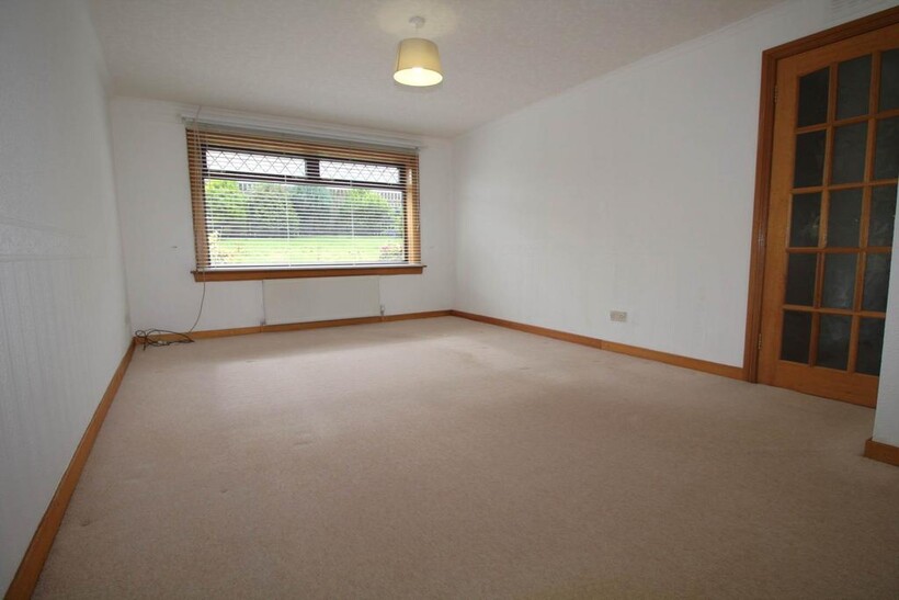 Mallaig Road, Port Glasgow PA14 2 bed terraced house to rent - £590 pcm (£136 pw)