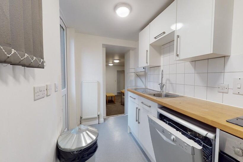 Flat 1 49 Lower Brow