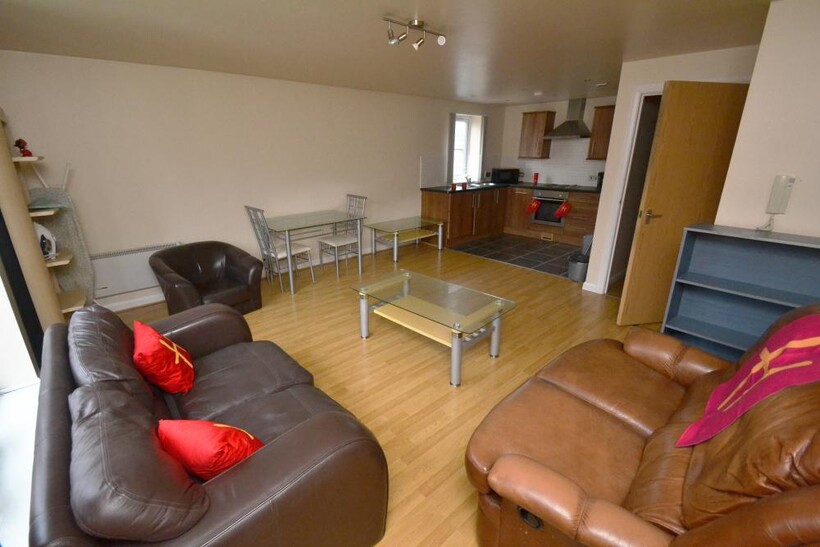 Percy Street, Manchester M15 2 bed flat to rent - £1,190 pcm (£275 pw)