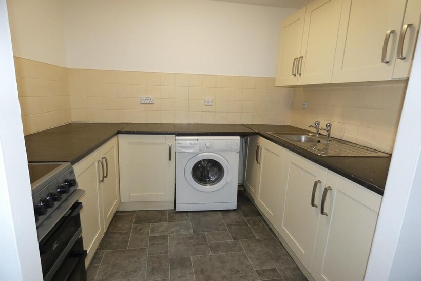 Marie Curie Drive, Elswick 2 bed flat to rent - £675 pcm (£156 pw)