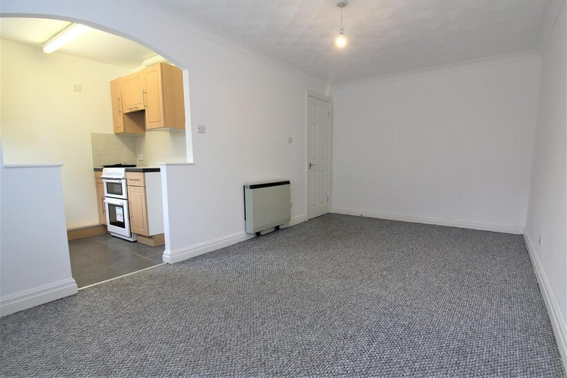 Mill Road, Colchester 1 bed ground floor flat to rent - £1,000 pcm (£231 pw)