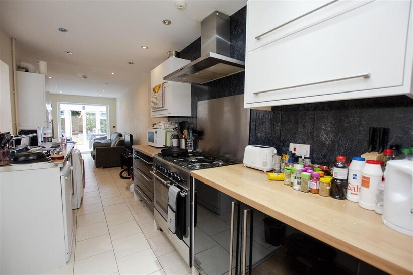 Open Plan Kitchen/ Living Area