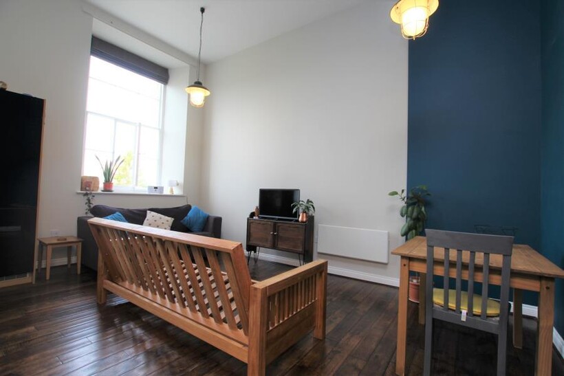 Pople Walk, Bristol BS7 2 bed flat to rent - £1,500 pcm (£346 pw)