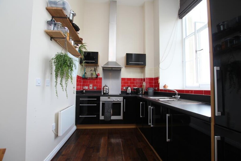 Pople Walk, Bristol BS7 2 bed flat to rent - £1,500 pcm (£346 pw)