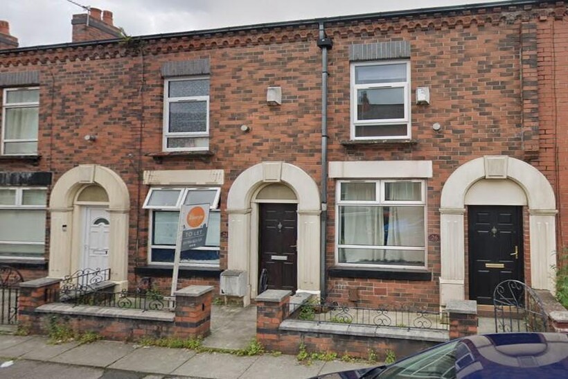 Battenburg Road, Bolton, BL1 3BQ 1 bed in a house share to rent - £475 pcm (£110 pw)