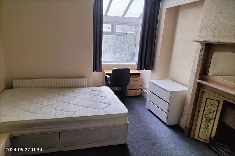 St. Albans road, Swansea SA2 6 bed terraced house to rent - £350 pcm (£81 pw)