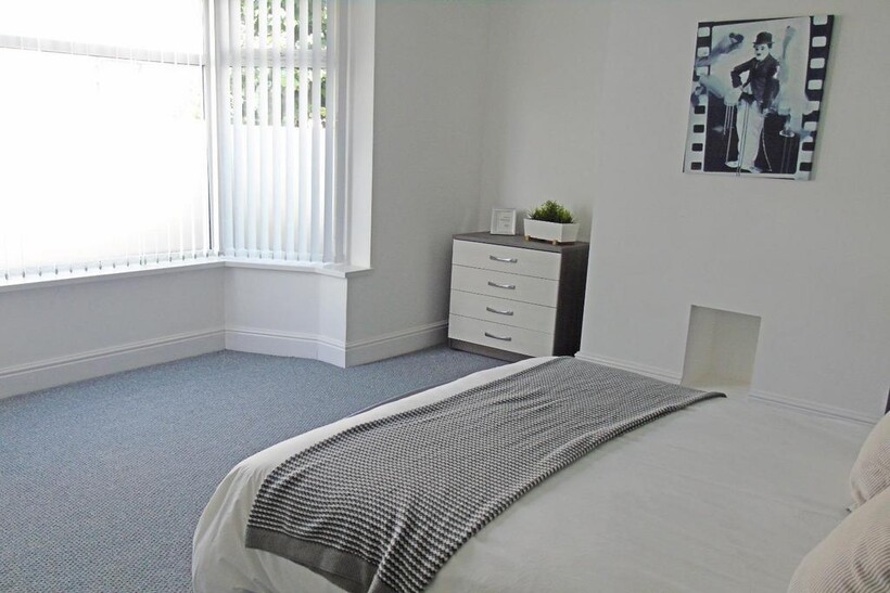 Queensland Avenue, Coventry, CV5 1 bed in a house share to rent - £425 pcm (£98 pw)