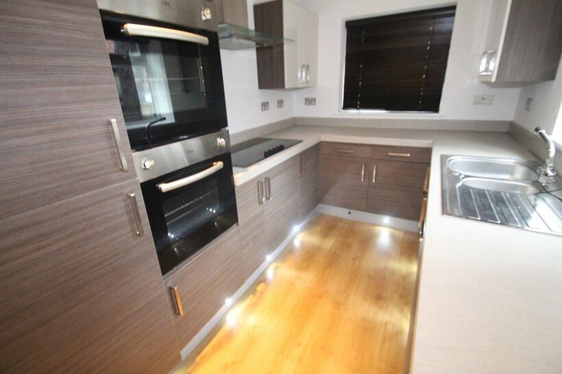 Fosse Road South, Leicester 5 bed terraced house to rent - £347 pcm (£80 pw)
