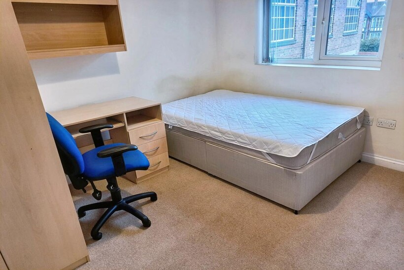 Peacock Lane, Leicester  LE1 1 bed in a house share to rent - £500 pcm (£115 pw)