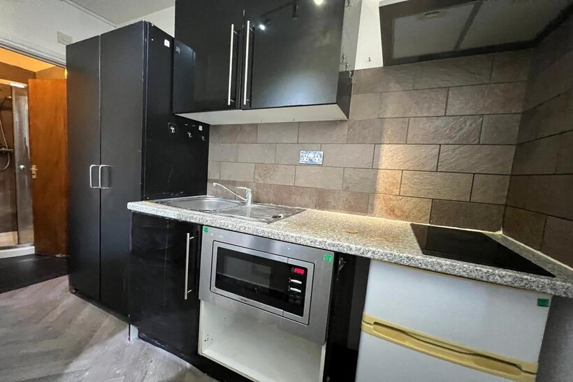 Brays Lane, Coventry, CV2 1 bed flat to rent - £515 pcm (£119 pw)