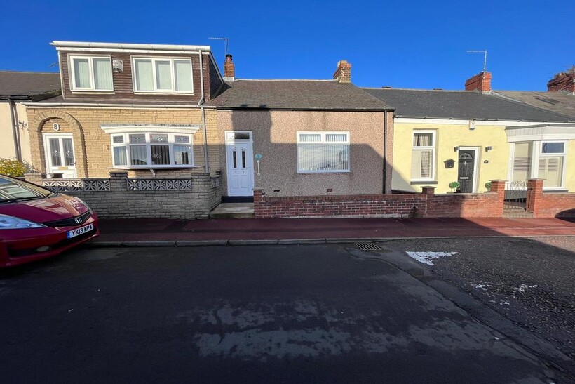 Julius Caesar Street, Sunderland SR5 1 bed cottage to rent - £495 pcm (£114 pw)