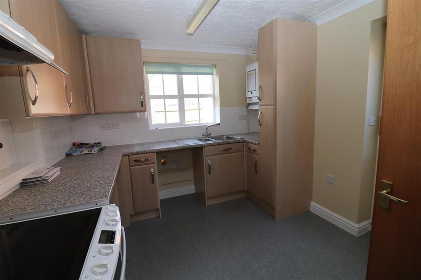 Kiln Bottom, Hadleigh, Ipswich... 3 bed semi-detached house to rent - £1,025 pcm (£237 pw)