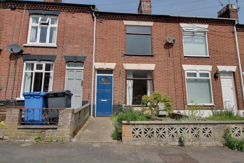 EADE ROAD 3 bed terraced house to rent - £1,000 pcm (£231 pw)