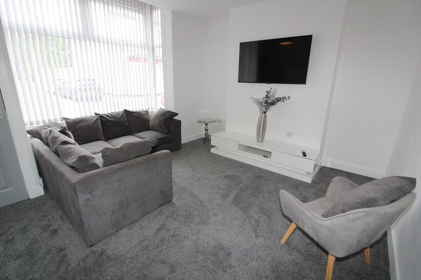 Mansfield Avenue, Thornaby, County... 1 bed in a house share to rent - £400 pcm (£92 pw)