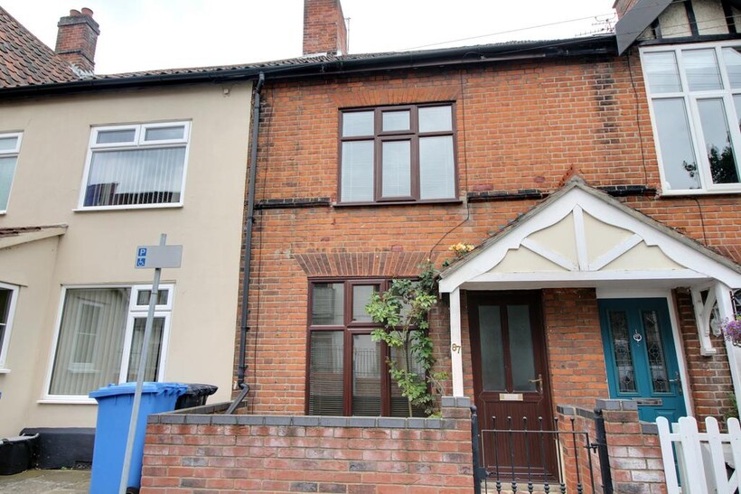 ASHBY STREET 3 bed terraced house to rent - £1,000 pcm (£231 pw)