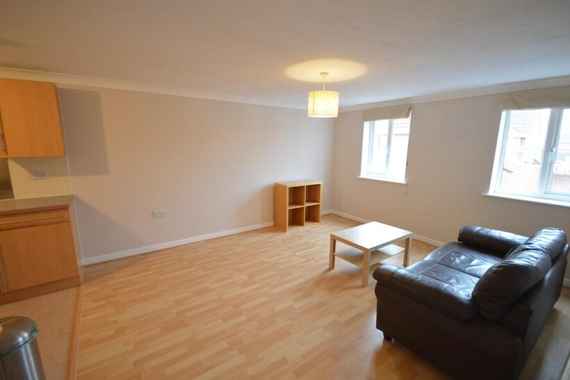 Cwrt Coles, Pengham Green, Cardiff 1 bed flat to rent - £625 pcm (£144 pw)