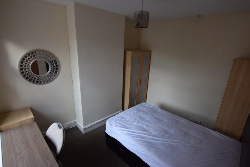 Cecil Road, Northampton NN2 1 bed terraced house to rent - £430 pcm (£99 pw)