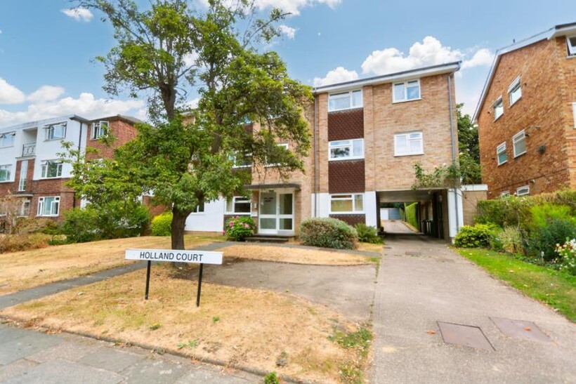 Lovelace Road, Surbiton KT6 1 bed apartment to rent - £1,600 pcm (£369 pw)