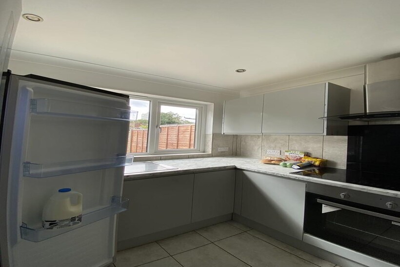 Mayfield Road, Southampton House share to rent - £650 pcm (£150 pw)