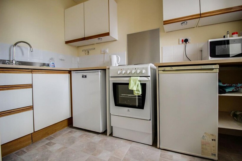 Carman Close, Swindon SN3 Maisonette to rent - £595 pcm (£137 pw)