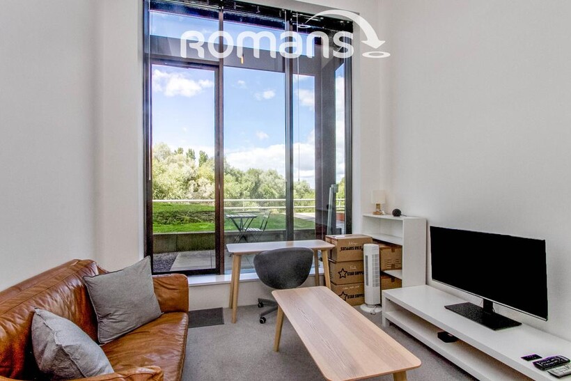 Lakeshore Drive, Bristol 1 bed apartment to rent - £1,000 pcm (£231 pw)