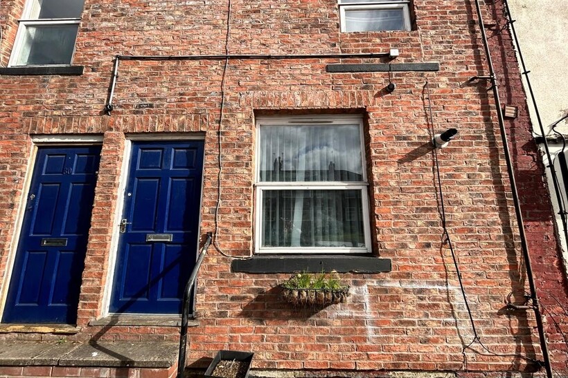 Rochdale Road, Middleton M24 1 bed flat to rent - £550 pcm (£127 pw)