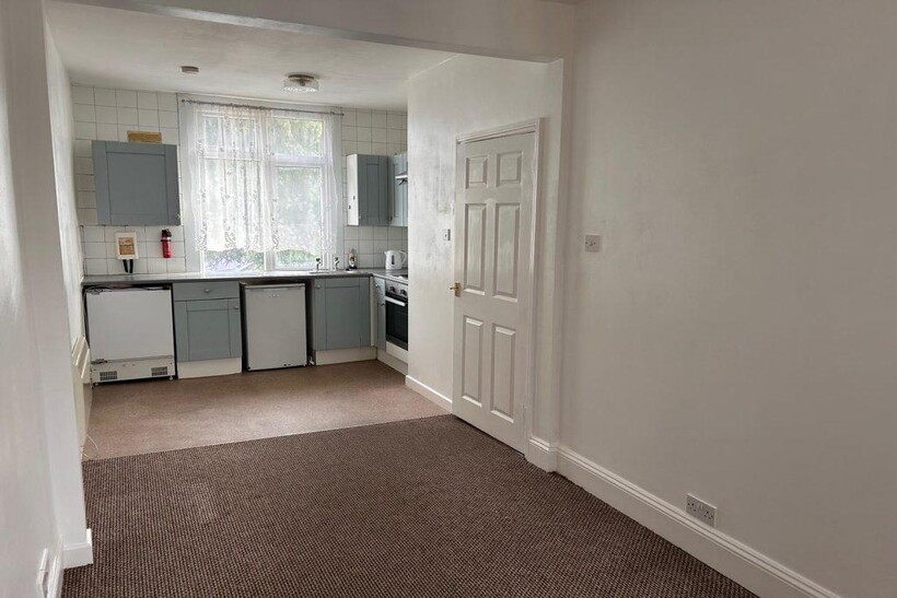 Ewart Street, Brighton BN2 1 bed apartment to rent - £1,050 pcm (£242 pw)