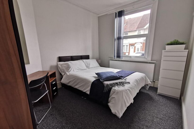 Marlborough Road, Coventry, CV2 1 bed in a house share to rent - £425 pcm (£98 pw)