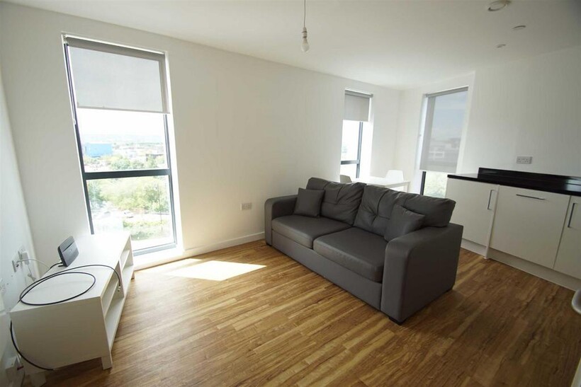 X1 Aire, Cross Green Lane, Leeds 2 bed apartment to rent - £1,025 pcm (£237 pw)