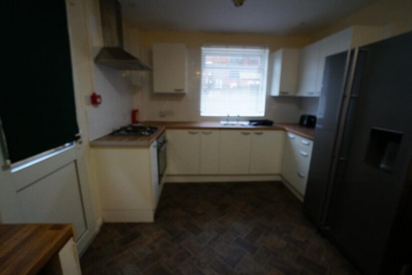 Oxford Road 1 bed in a house share to rent - £455 pcm (£105 pw)