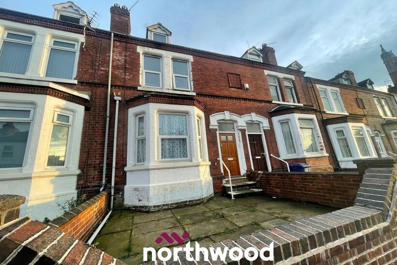 Highfield Road, Doncaster DN1 1 bed in a house share to rent - £425 pcm (£98 pw)