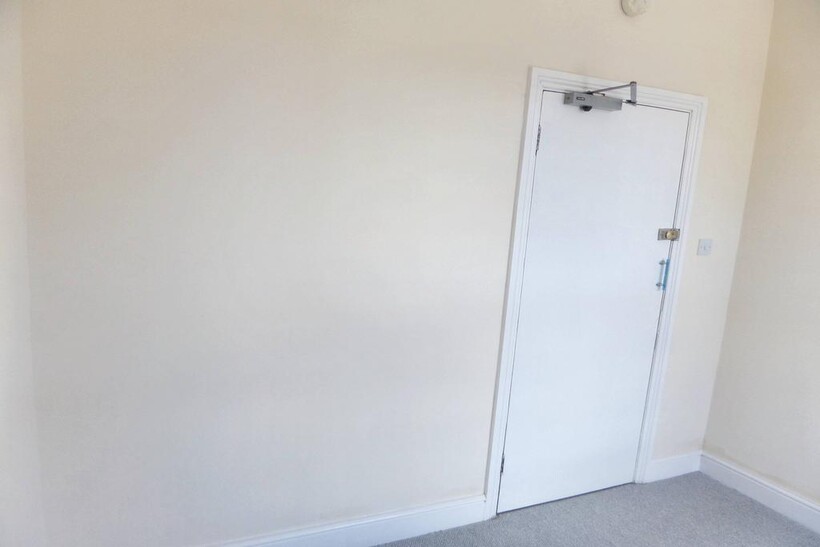 Edridge Road, Croydon CR0 1 bed in a house share to rent - £625 pcm (£144 pw)