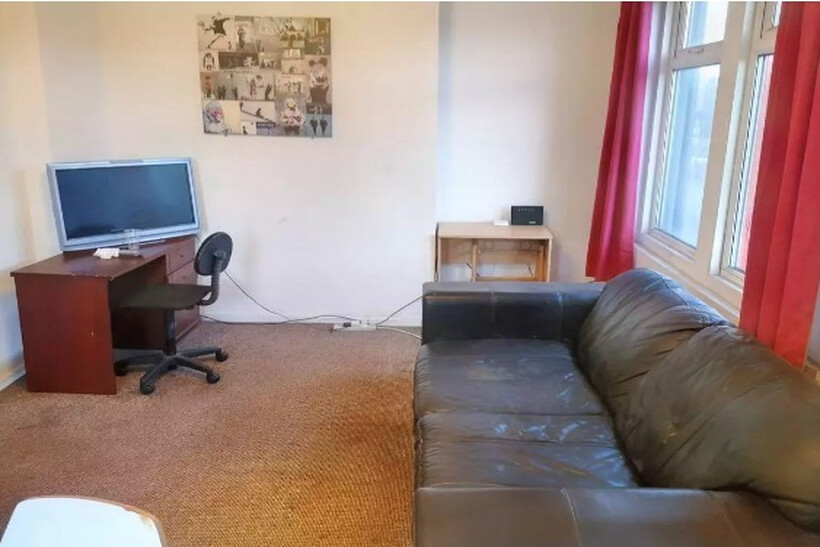 Nether Edge, Sheffield S7 1 bed in a house share to rent - £400 pcm (£92 pw)