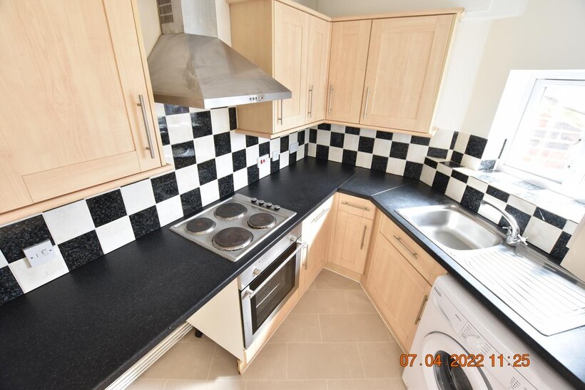 Guildford Street, Luton LU1 1 bed flat to rent - £1,025 pcm (£237 pw)