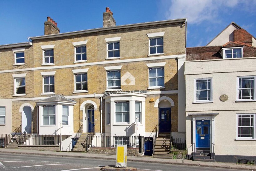 East Hill, Colchester CO1 1 bed apartment to rent - £795 pcm (£183 pw)