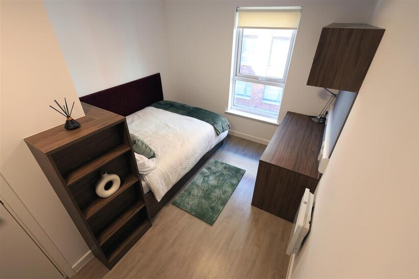 Prince Edwin Street, Liverpool L5 1 bed in a flat share to rent - £542 pcm (£125 pw)