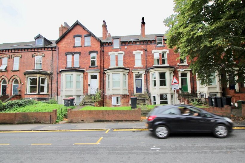 Cardigan Road, Leeds LS6 9 bed terraced house to rent - £511 pcm (£118 pw)