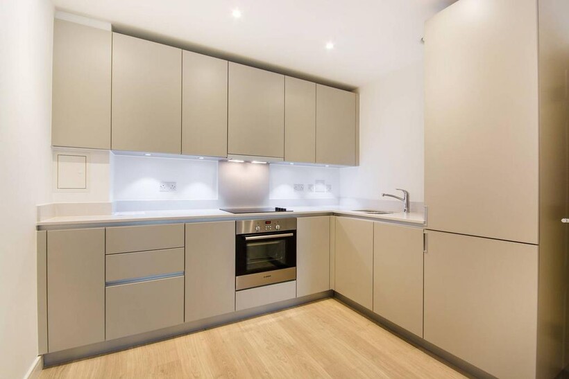 Saffron Central Square, Croydon, CR0 1 bed flat to rent - £1,500 pcm (£346 pw)