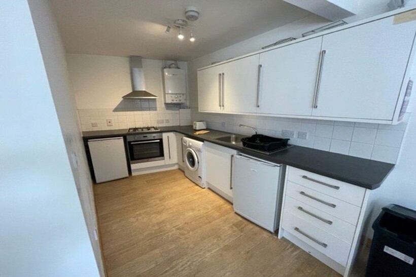 Thorpe Street, Leicester 3 bed house to rent - £412 pcm (£95 pw)