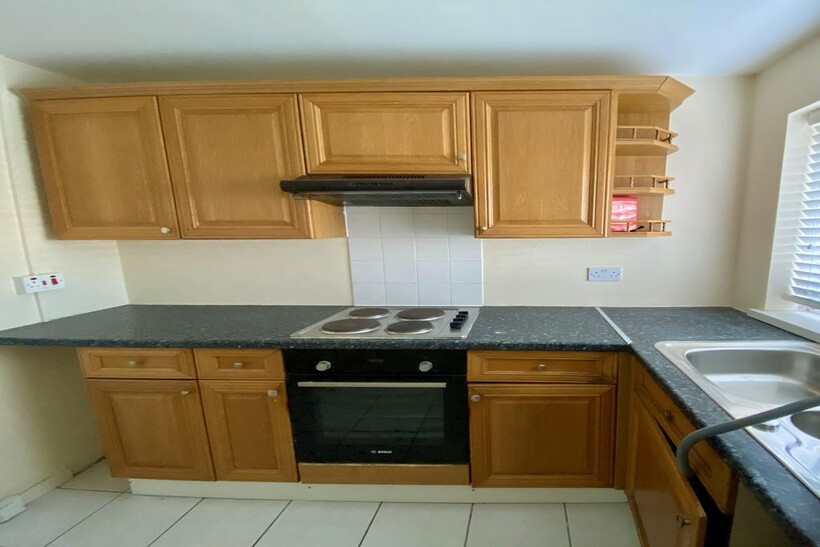 Cornerways, Flat 2 Hagley Road 2 bed ground floor flat to rent - £1,000 pcm (£231 pw)