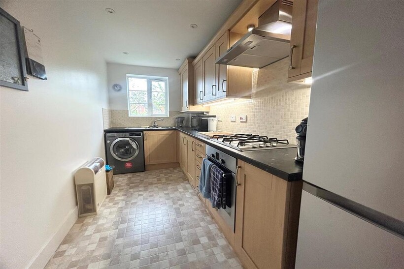 Russell Walk, Exeter 2 bed apartment to rent - £1,100 pcm (£254 pw)