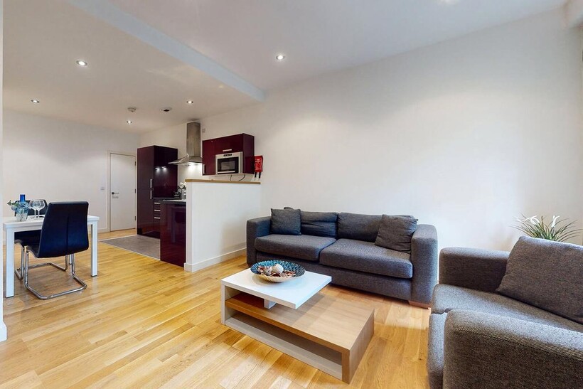 Apt 6, Q One Residence #112510 2 bed apartment to rent - £1,501 pcm (£346 pw)