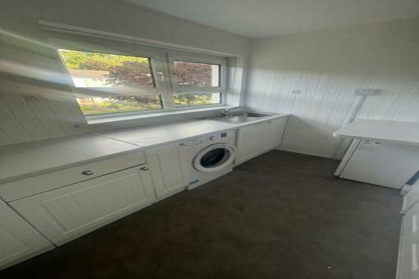 Torphin Crescent, Glasgow G32 1 bed flat to rent - £650 pcm (£150 pw)