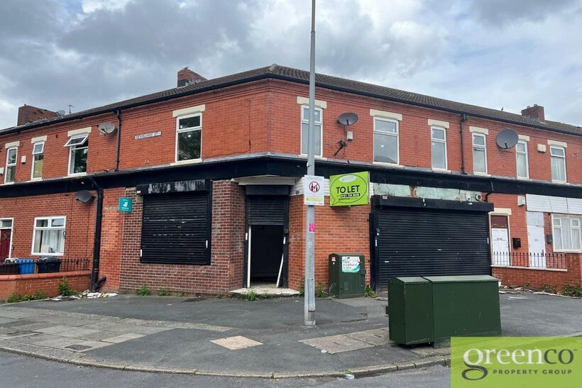 Great Cheetham Street East, Salford M7 Retail property (high street) to rent - £600 pcm (£138 pw)